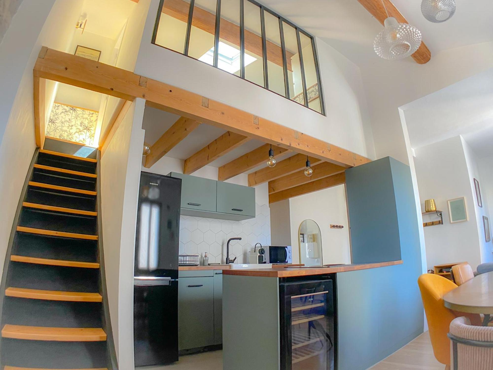 Apartment Nouveau L'authentique Duplex Proche Gare