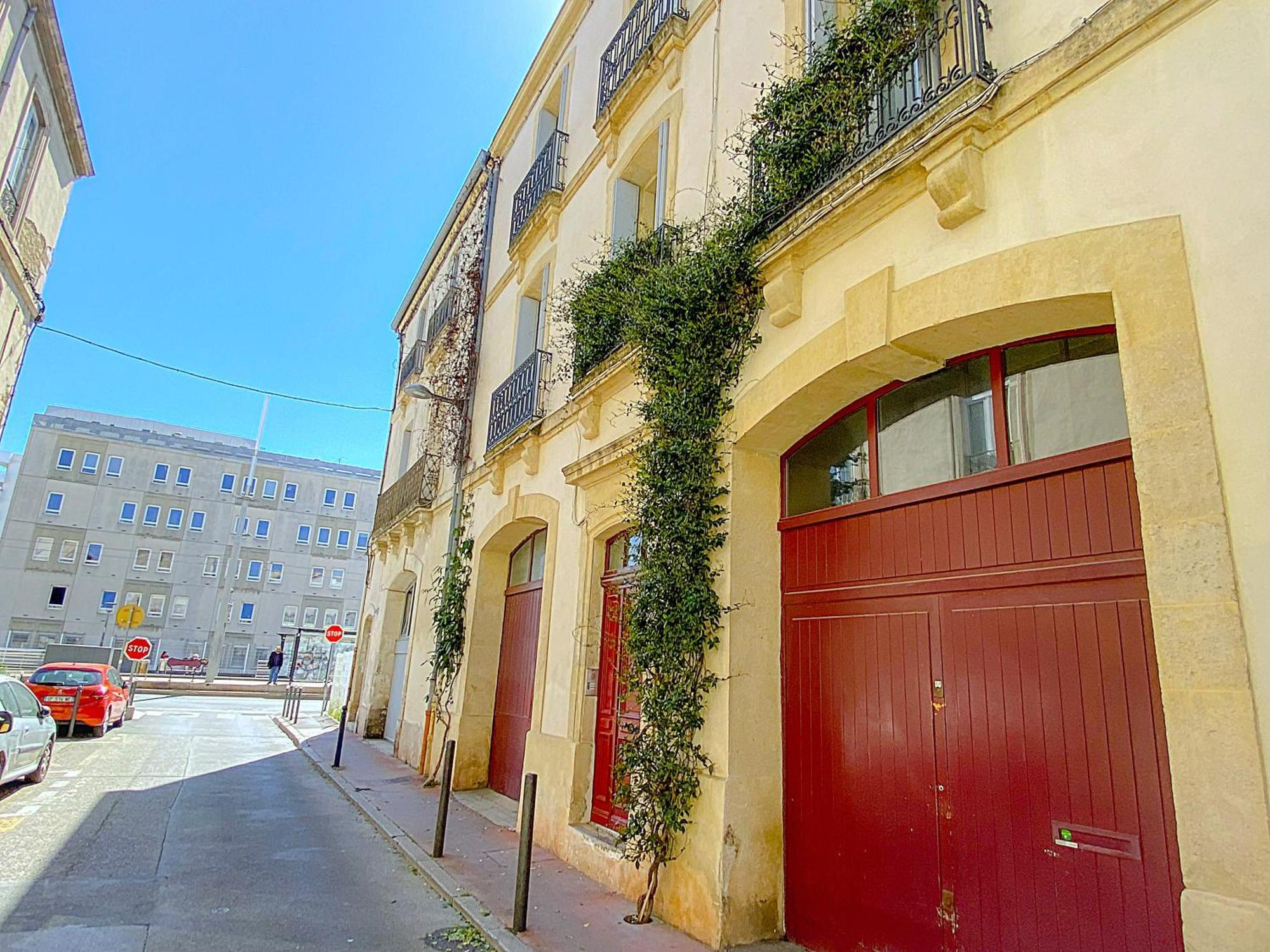 Nouveau L'authentique Duplex Proche Gare Apartment *